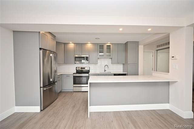 211 E Merrill St #410 - Photo 7 of 23