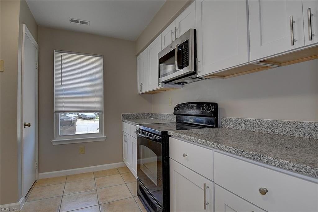 657 Aubrey Dr - Photo 5 of 32