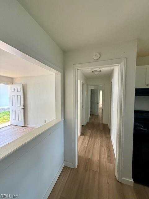 9544 20th Bay St #B - Photo 7 of 18