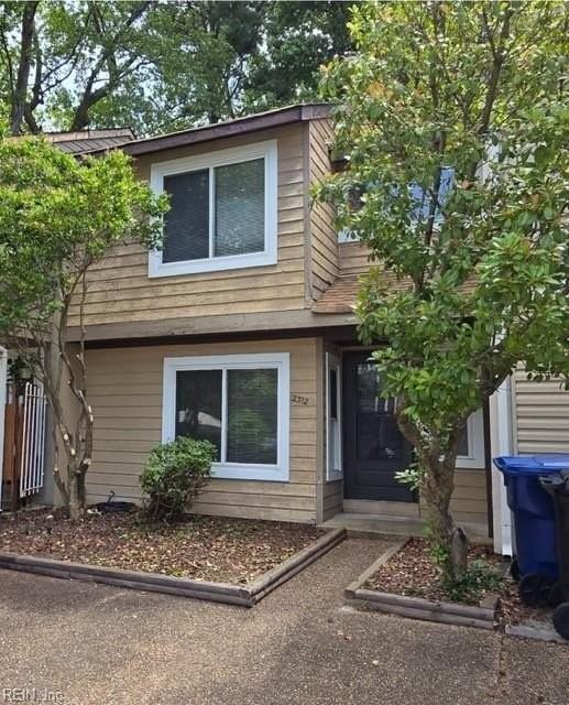 2312 Merl Cir