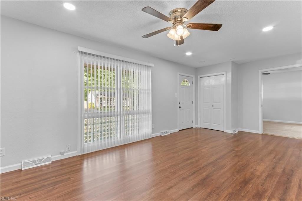 2124 Jeffrey Dr