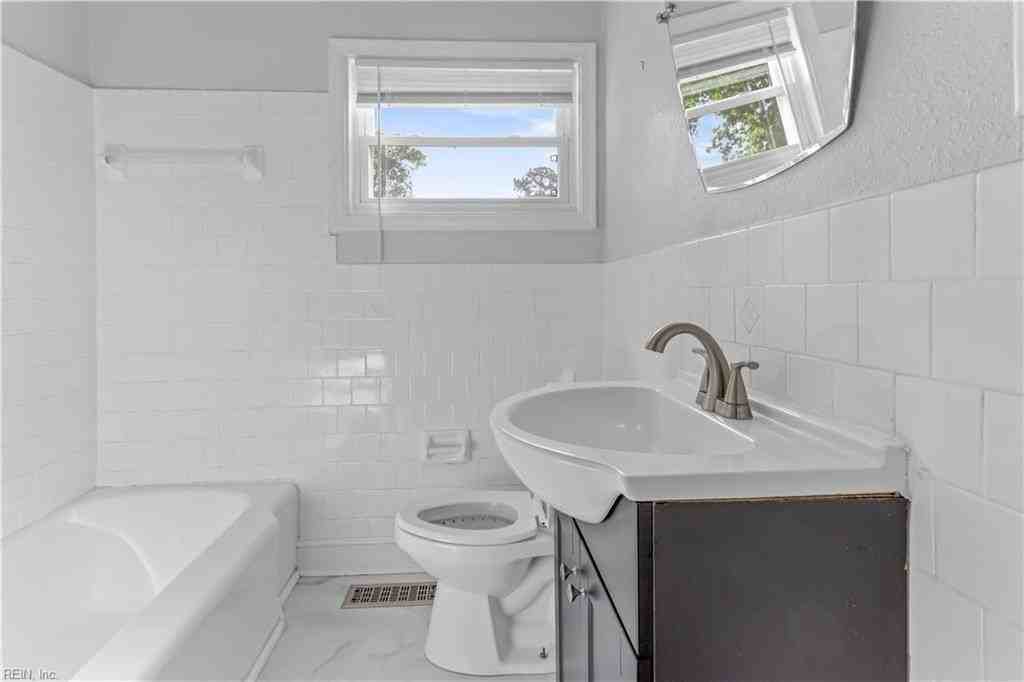 2124 Jeffrey Dr - Photo 7 of 21