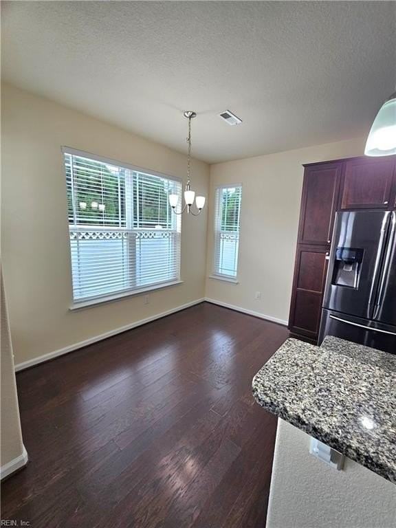 701 Valentine Ln - Photo 6 of 18
