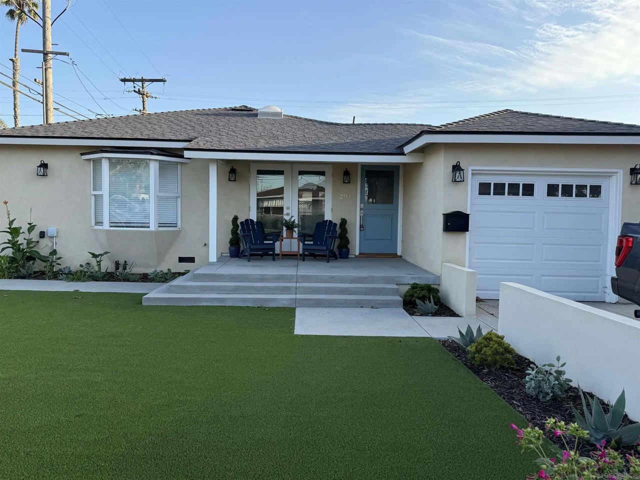 291 Ebony Ave - Photo 5 of 50