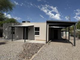 featured image of 1431 E Adelaide Dr
