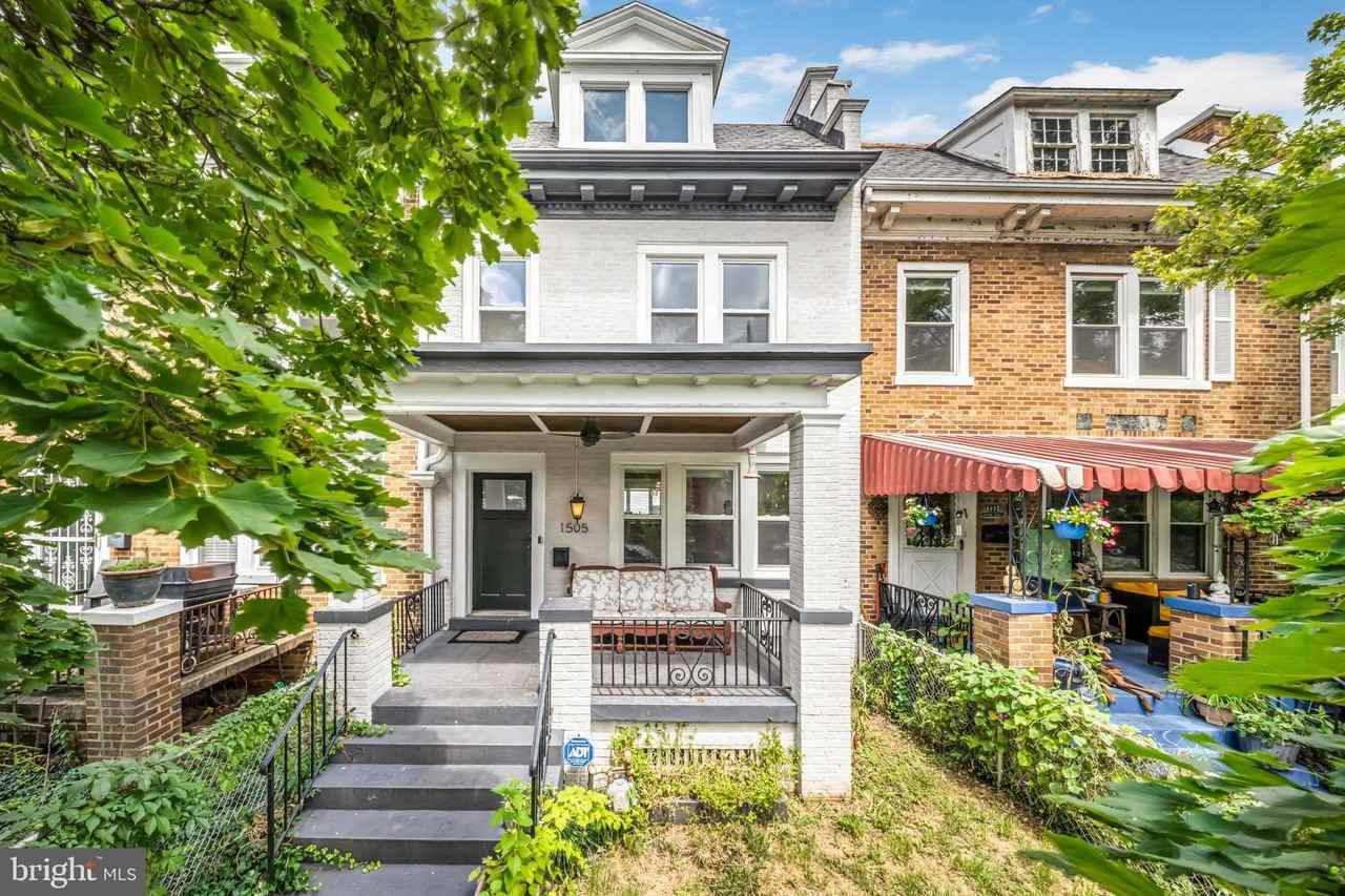 1505 Spring Pl Nw - Photo 2 of 37