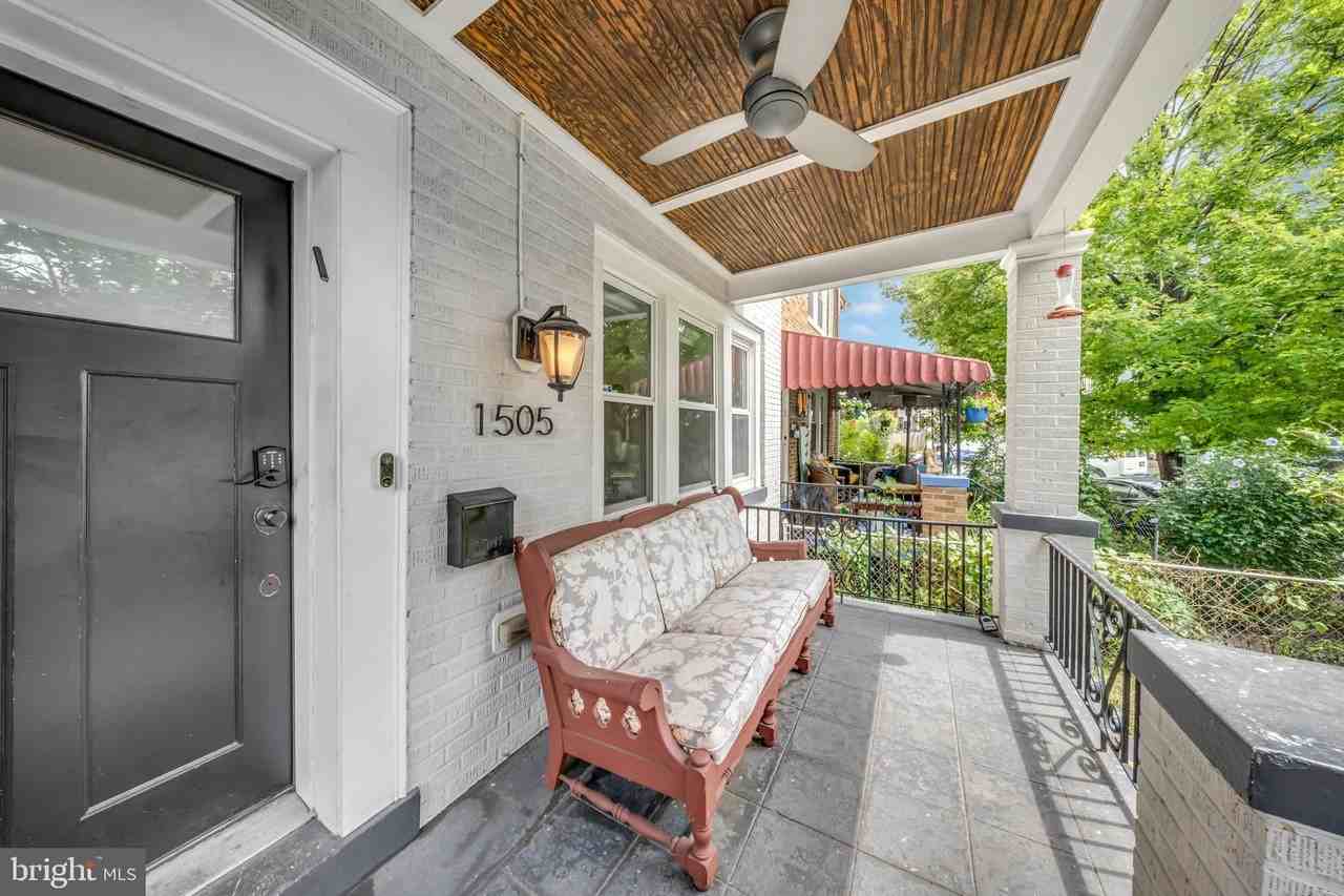1505 Spring Pl Nw - Photo 3 of 37