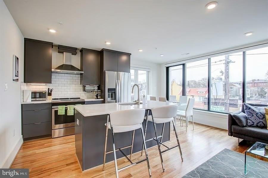843 Upshur St Nw #301
