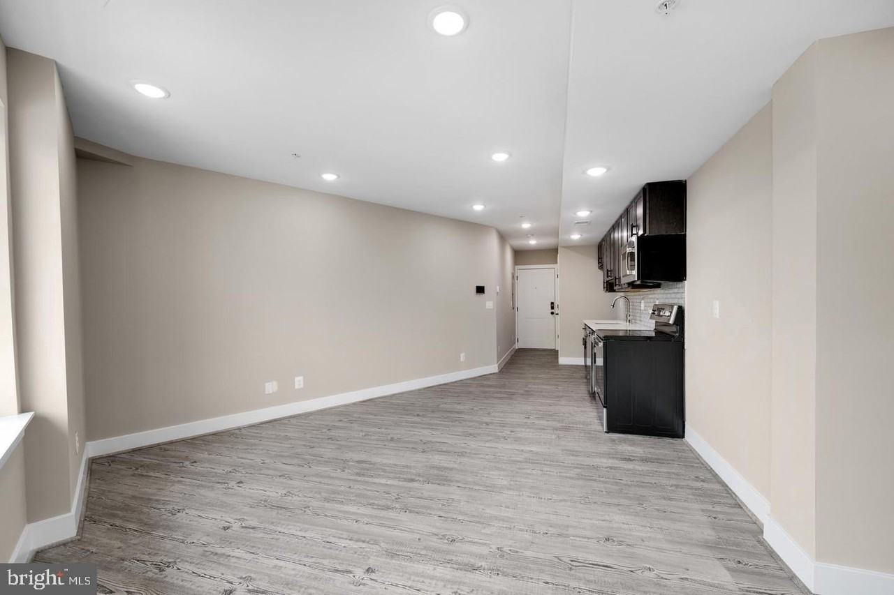 1617 Rhode Island Ave Ne #402 - Photo 2 of 13