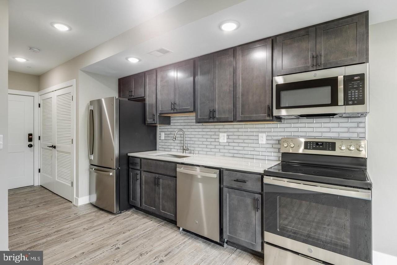 1617 Rhode Island Ave Ne #402 - Photo 3 of 13