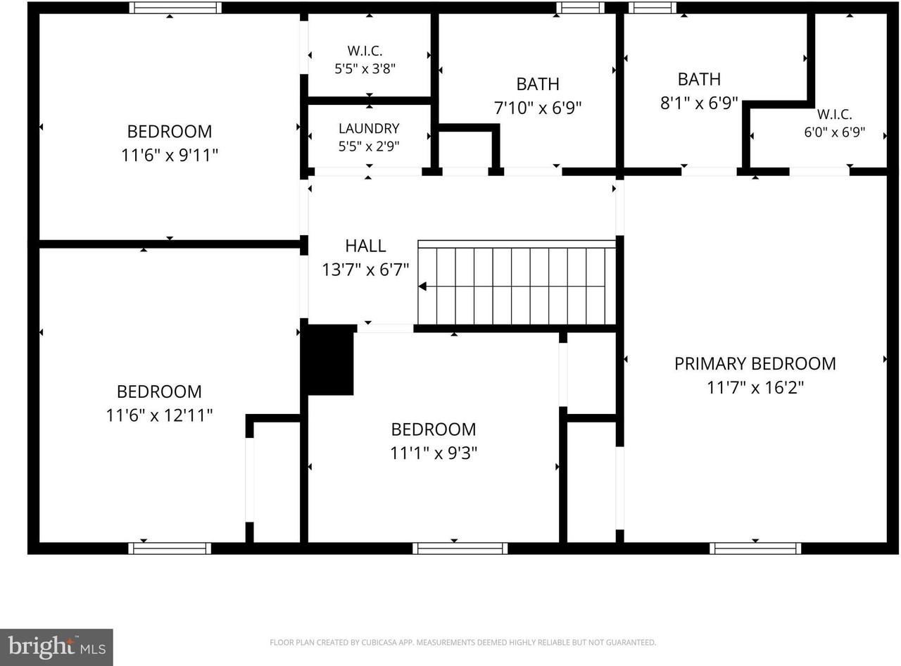6 Tudor Ct - Photo 4 of 32