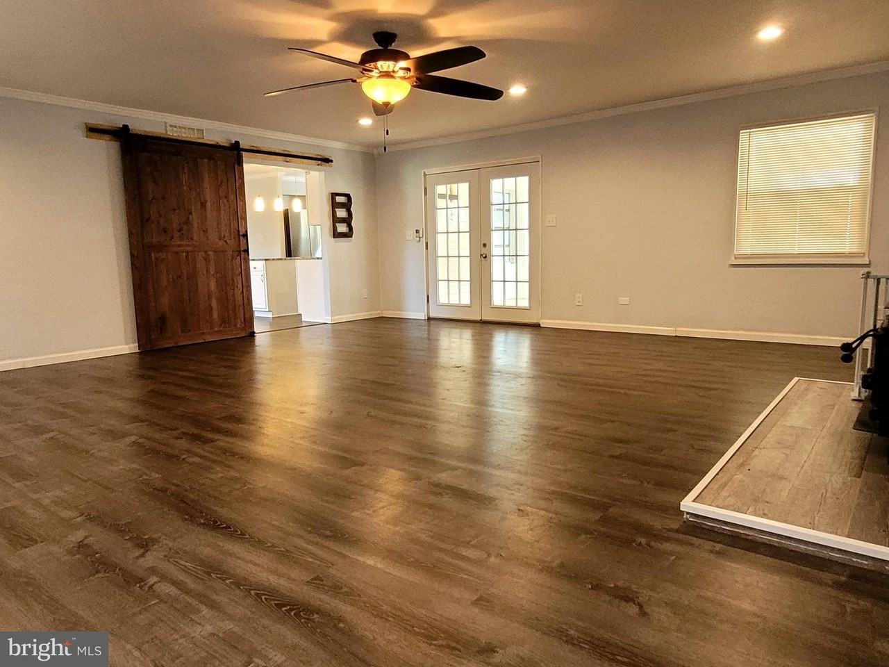 6 Tudor Ct - Photo 6 of 32