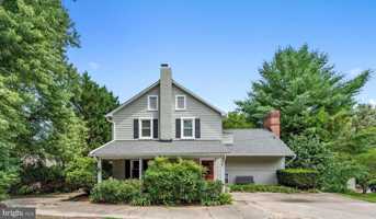 featured image of 7811 Maple Ave