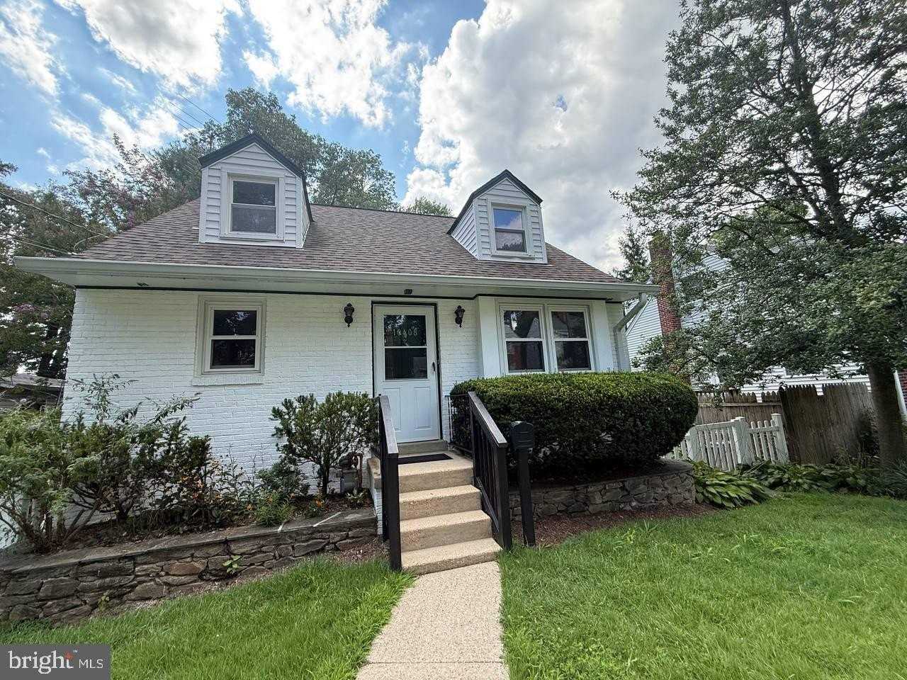 10408 Huntley Ave - Photo 2 of 14