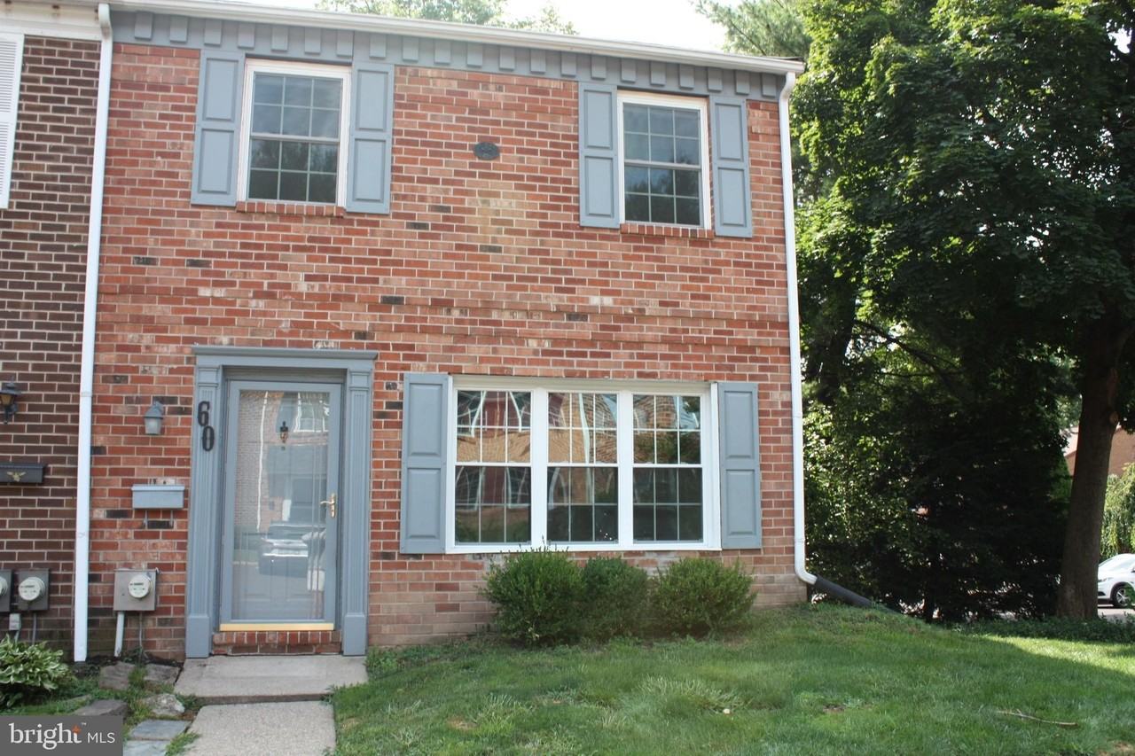 60 Providence Ave - Photo 6 of 50