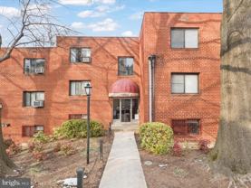 1581 N Colonial Ter #201X - Photo 1 of 1