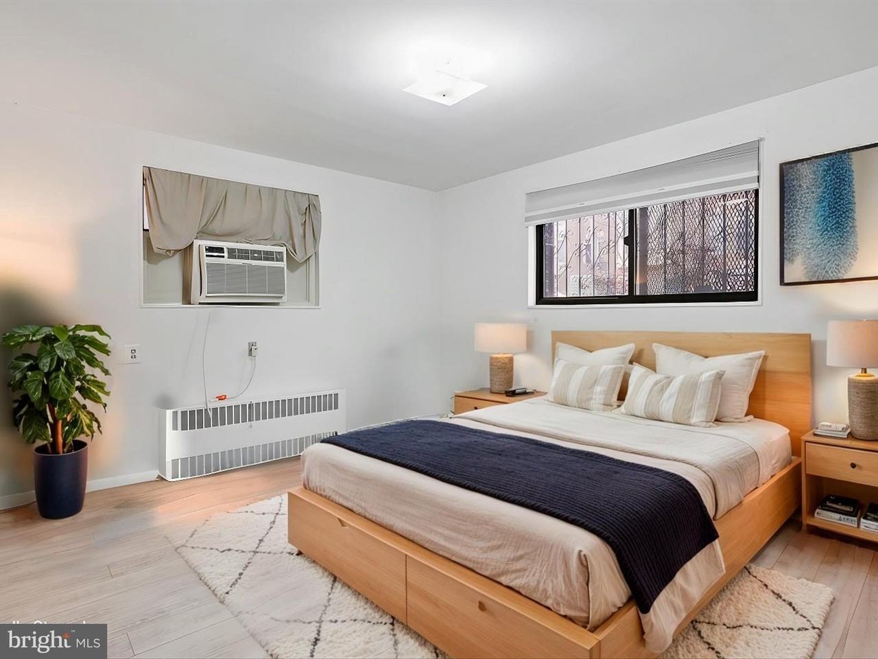 1581 N Colonial Ter #201X - Photo 5 of 28