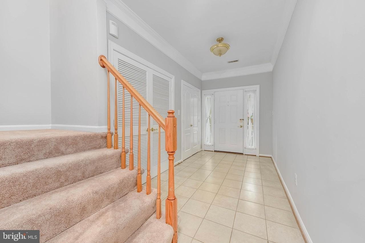 8105 Quinn Ter - Photo 3 of 28