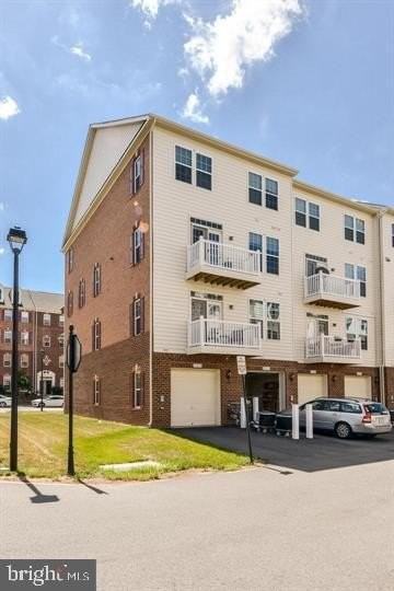 21613 Romans Dr - Photo 3 of 29