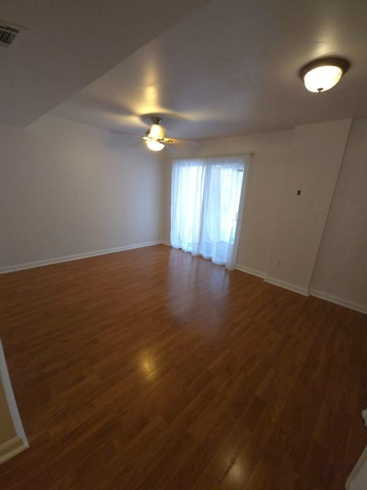 4703 Colonnade Way - Photo 7 of 48