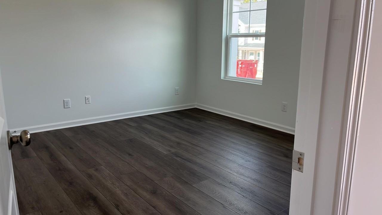 1417 Jay Rd - Photo 5 of 28