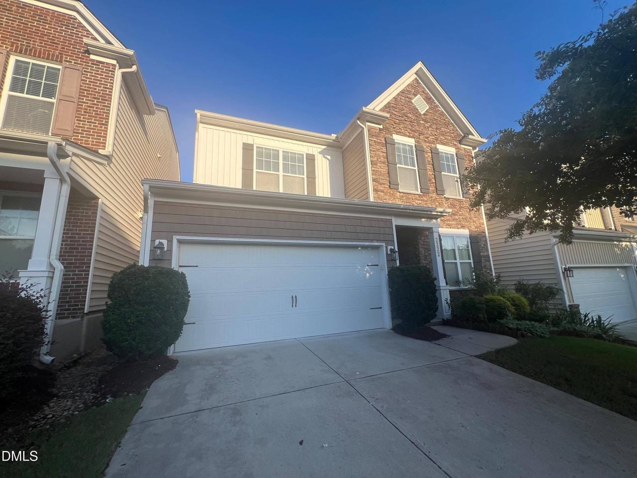 2222 Rocky Bay Ct - Photo 2 of 47