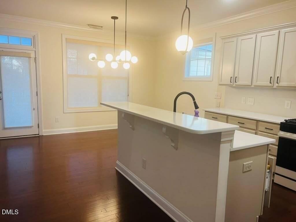 2222 Rocky Bay Ct - Photo 7 of 47