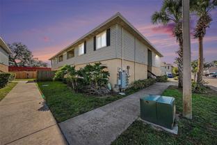 550 Golden Raintree Pl #550 - Photo 1 of 1