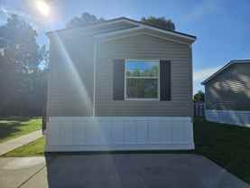 79 Lynnwood Cir #145 - Photo 1 of 1