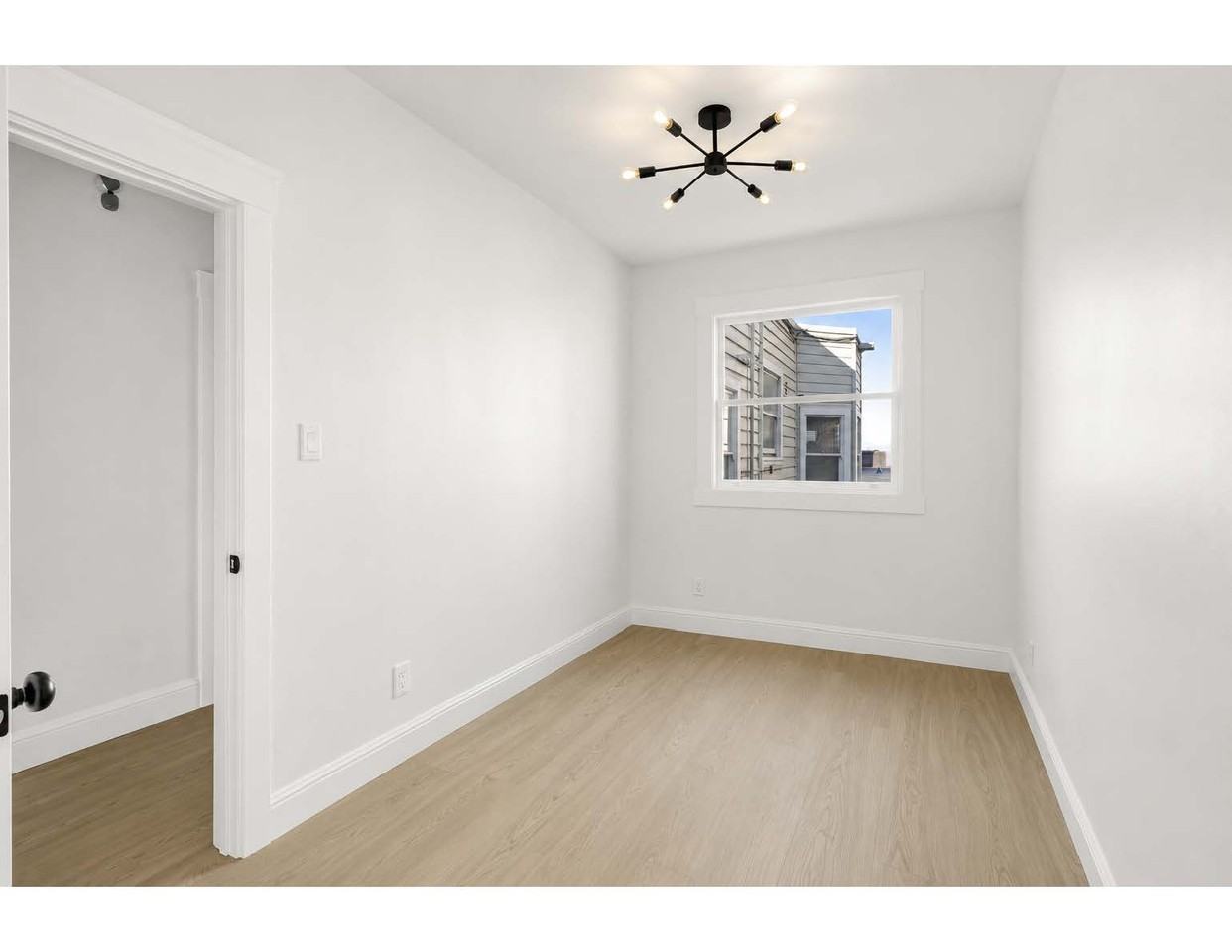 1441 Taylor Street #402 - Photo 7 of 27