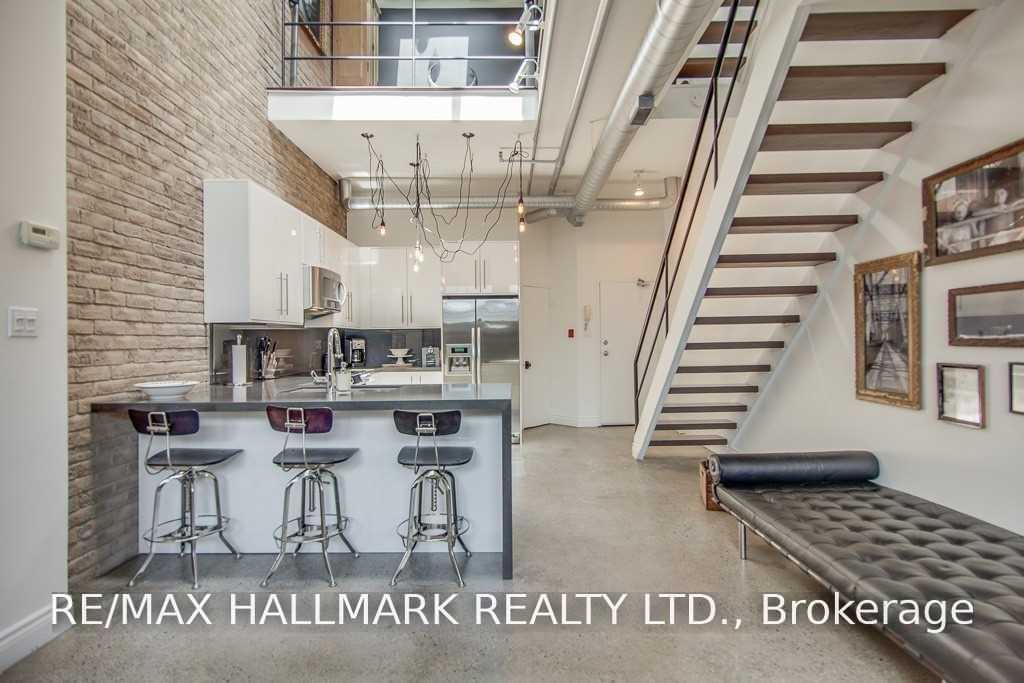 6 Bartlett Avenue #7 - Photo 2 of 20