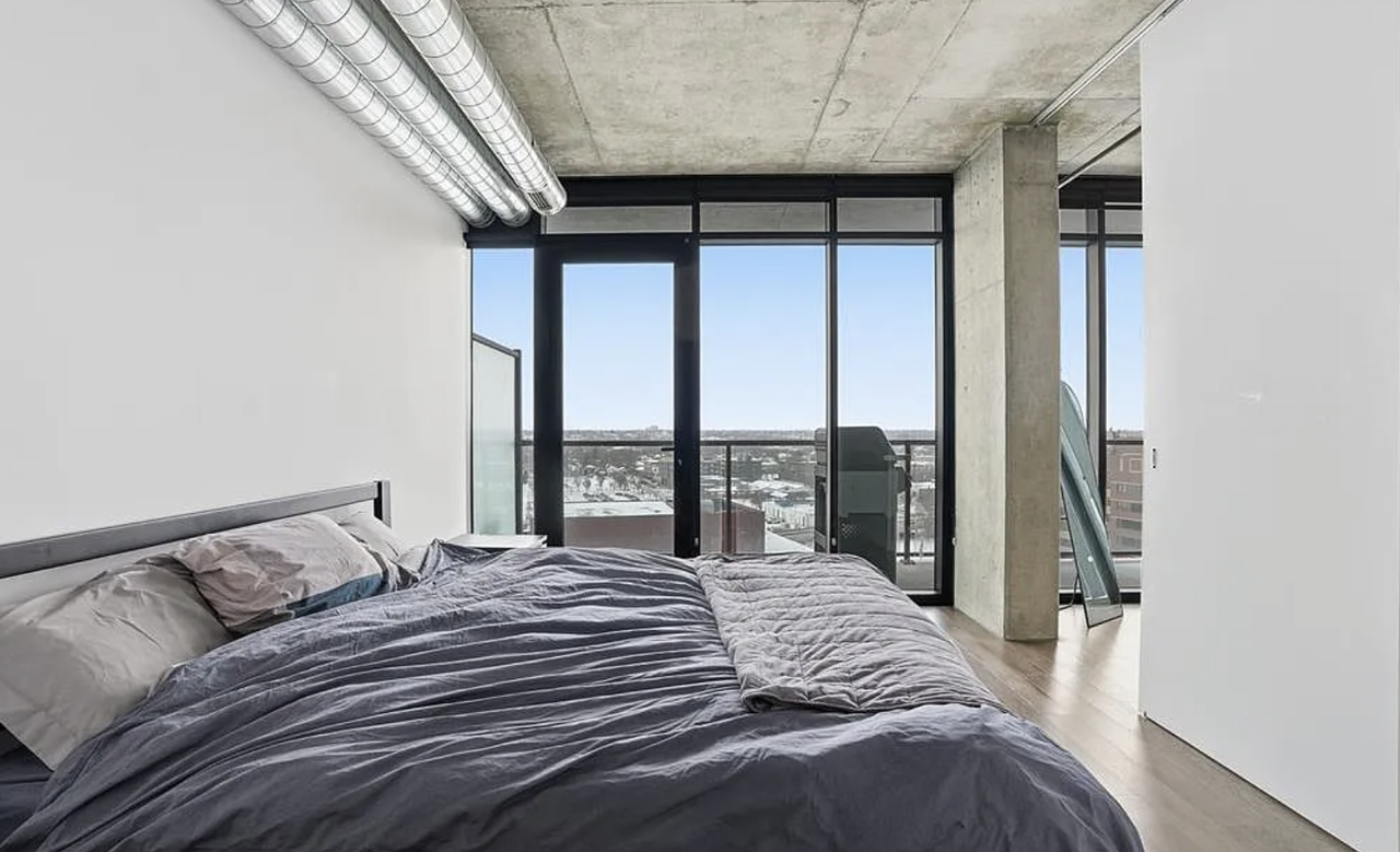 490 2 Avenue South #1302 - Photo 3 of 5