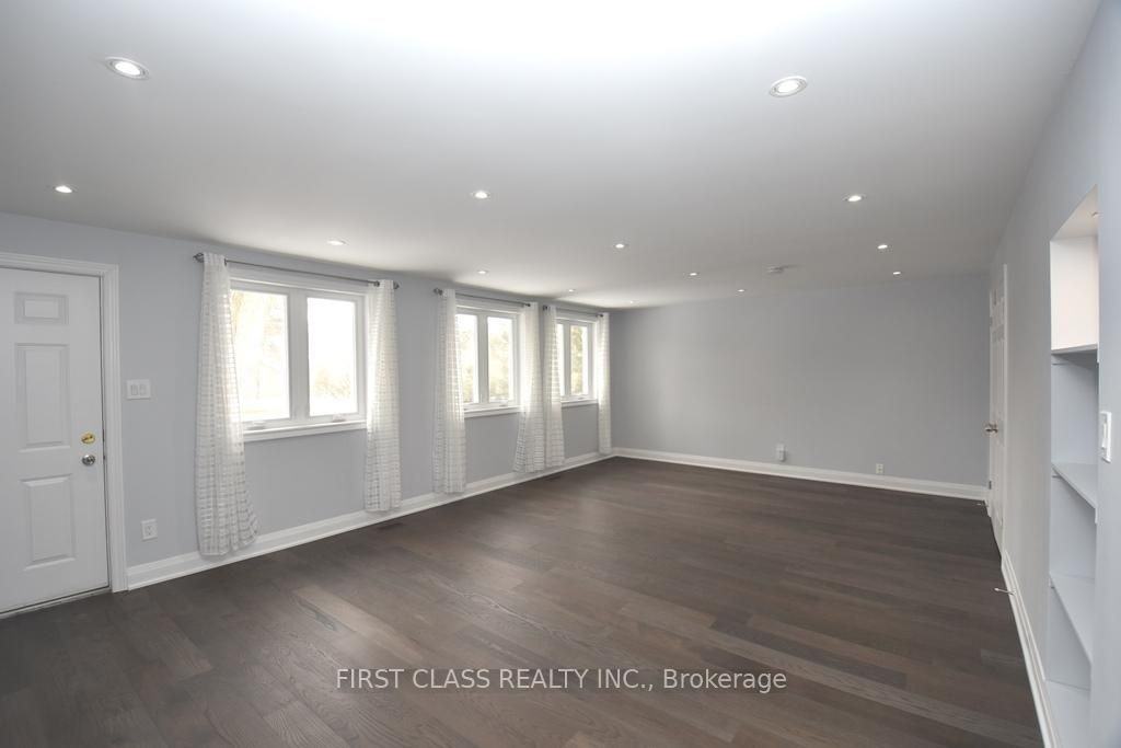 113 Holcolm Road - Photo 6 of 21