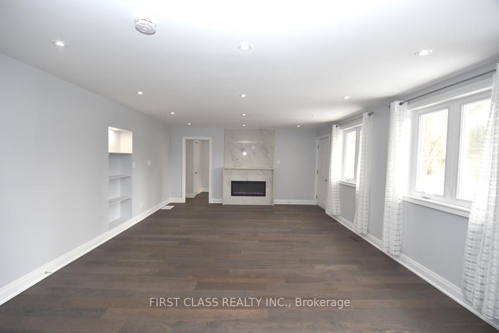 113 Holcolm Road - Photo 4 of 21