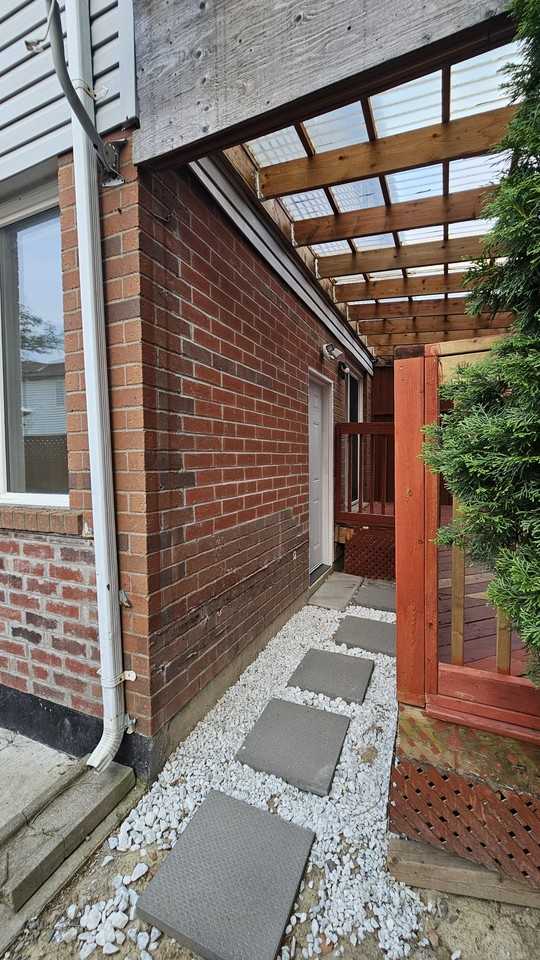 102 Bunchberry Way #102 - Photo 5 of 9