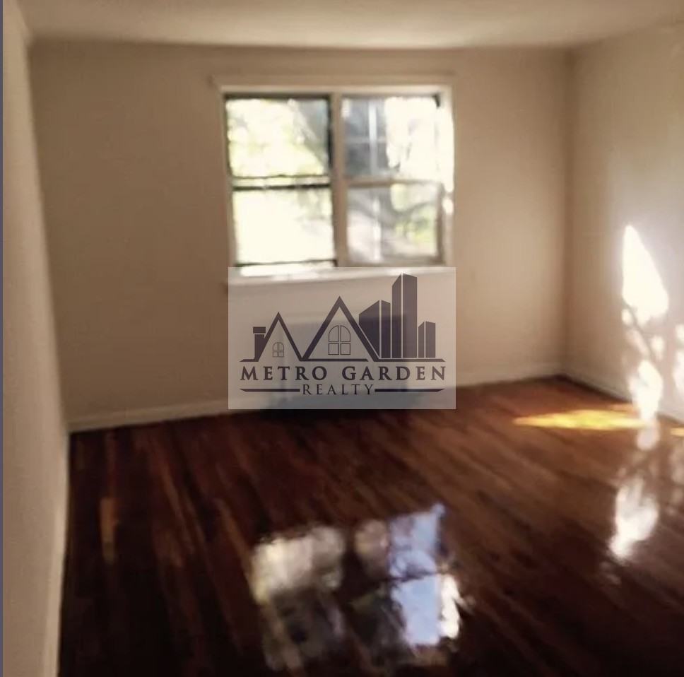77-15 Park Drive East #5E - Photo 4 of 13