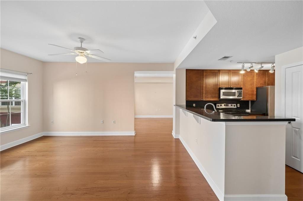230 E Ponce De Leon Ave ##221 - Photo 4 of 22