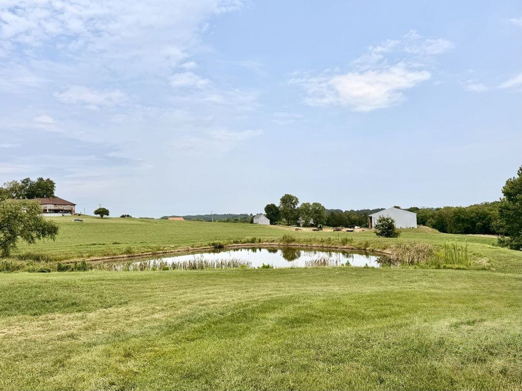 3394 Dissen Rd - Photo 2 of 16
