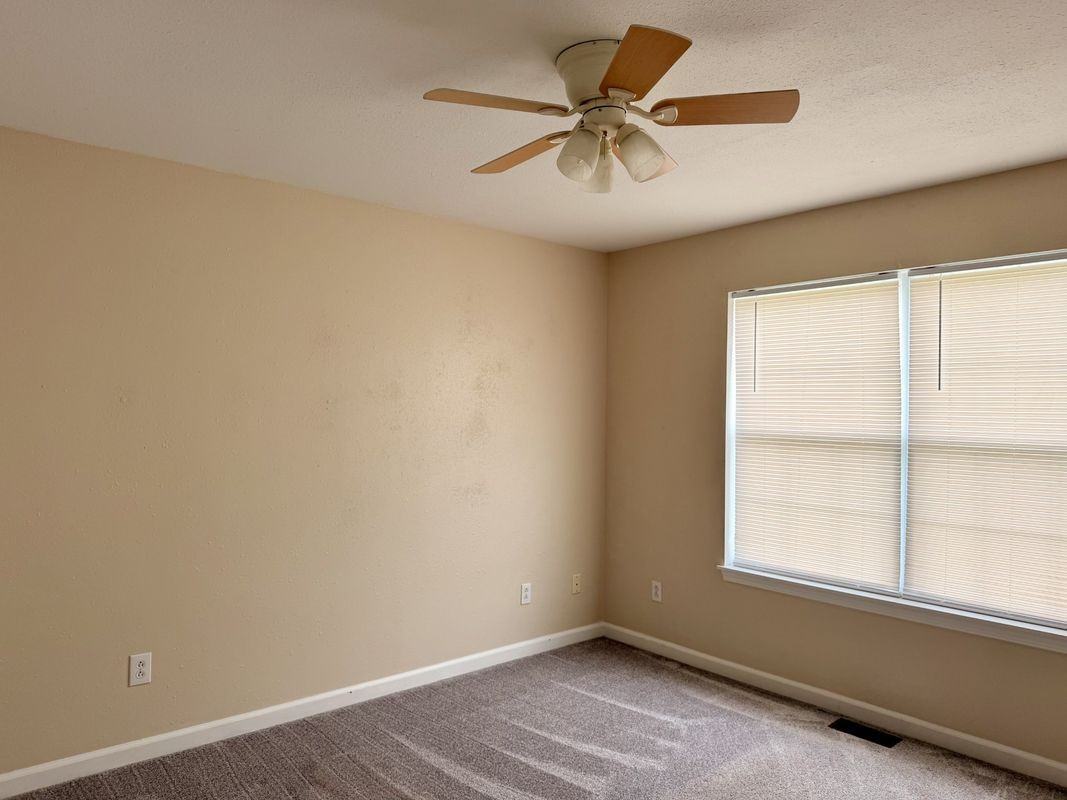 3394 Dissen Rd - Photo 3 of 16