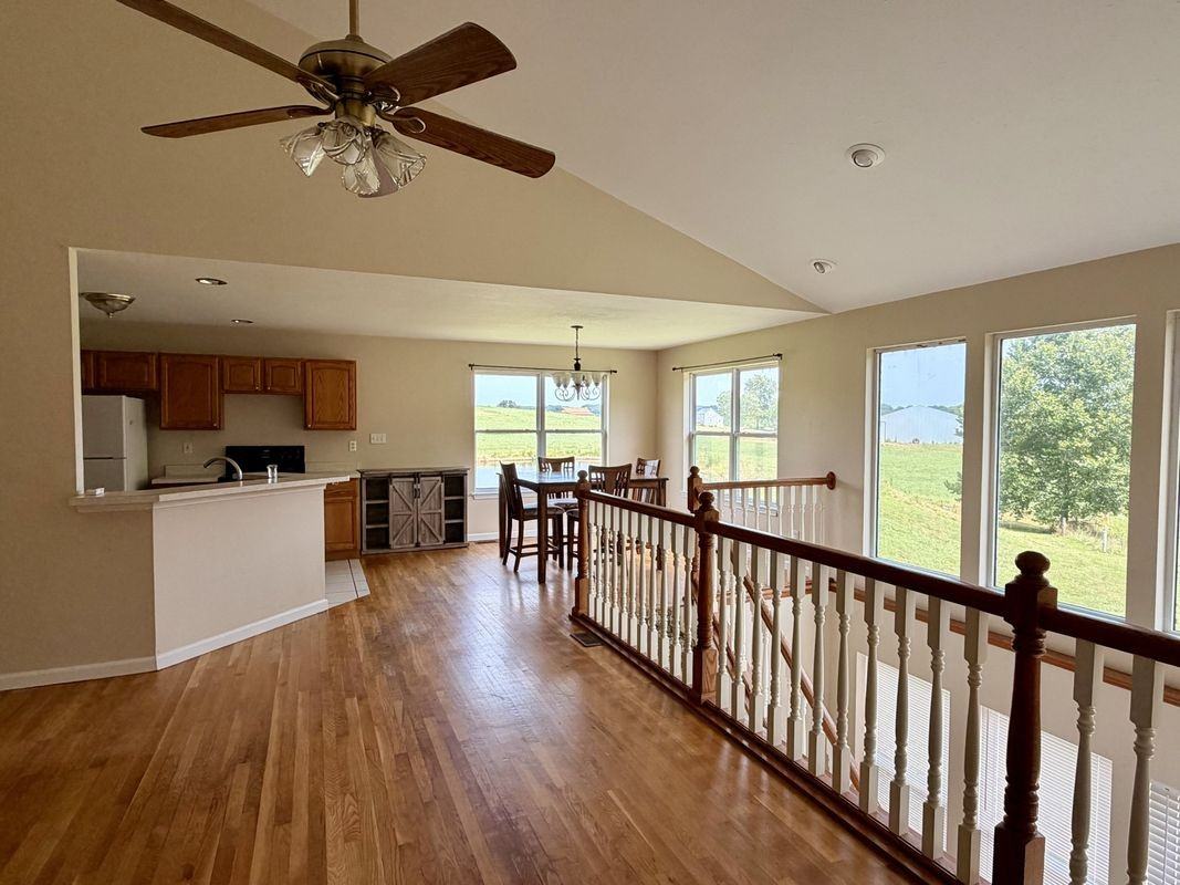 3394 Dissen Rd - Photo 5 of 16