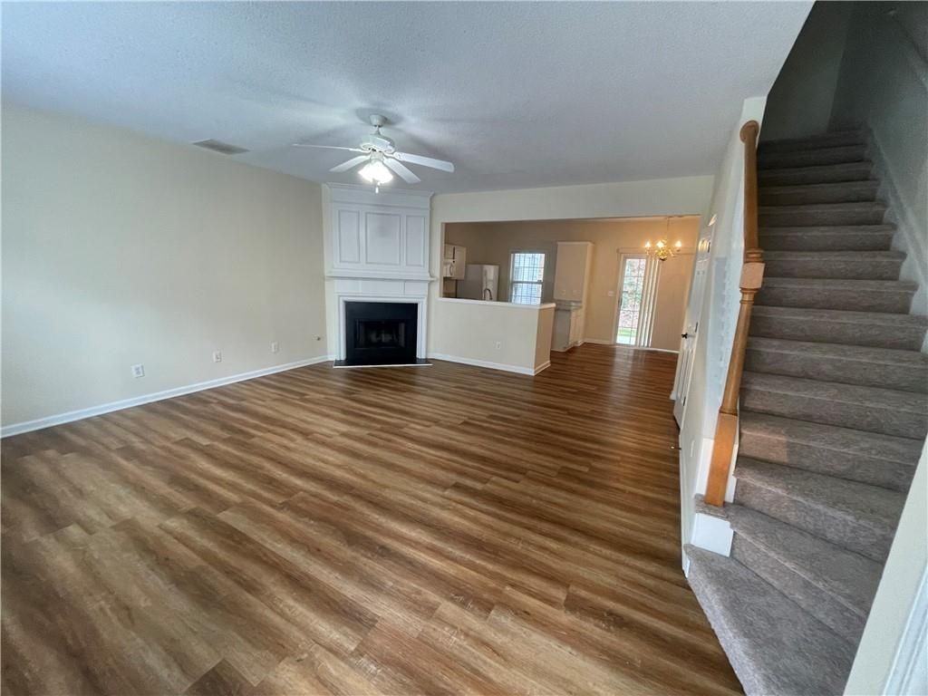 4085 Howell Park Rd - Photo 2 of 13