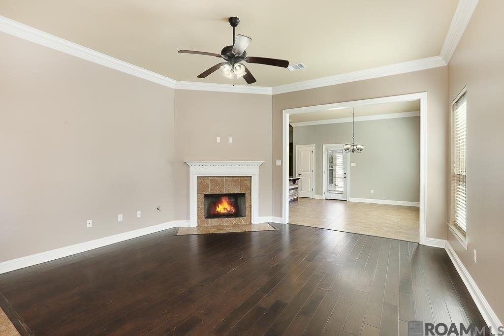 16290 Timberstone Dr - Photo 4 of 22