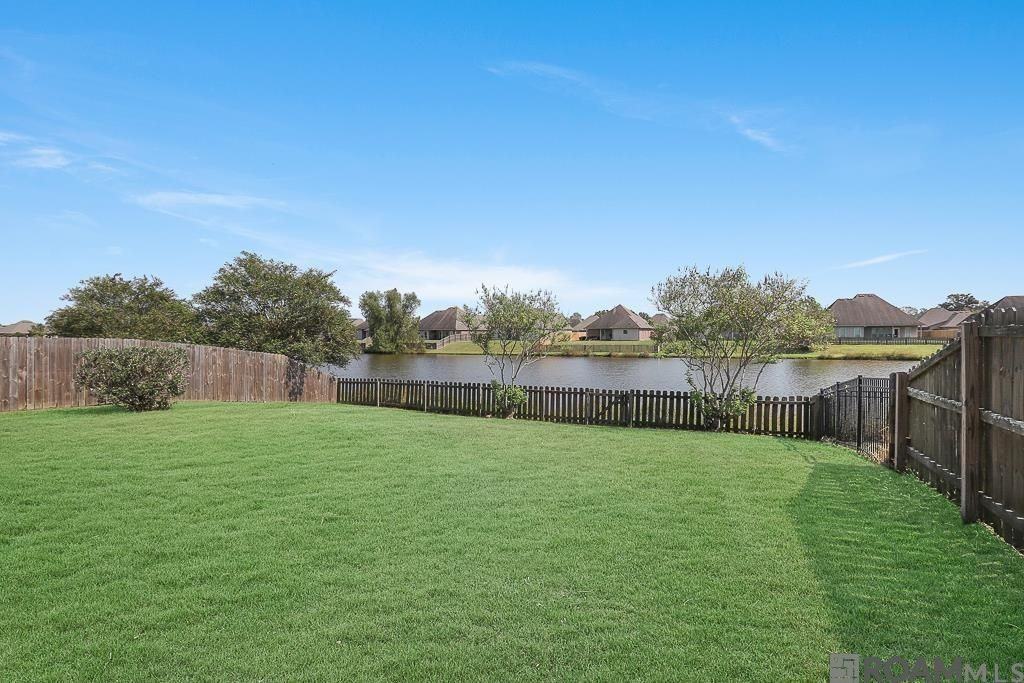 16290 Timberstone Dr - Photo 6 of 22