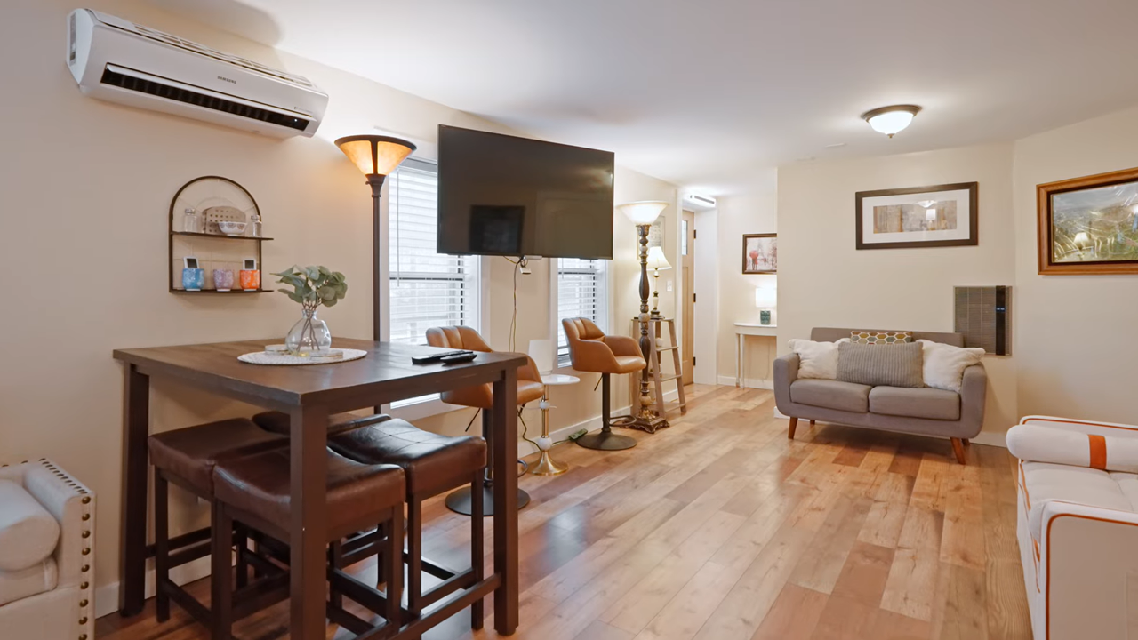 26 Hanover St - Photo 6 of 12