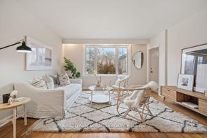 featured image of 124 Homewood Avenue