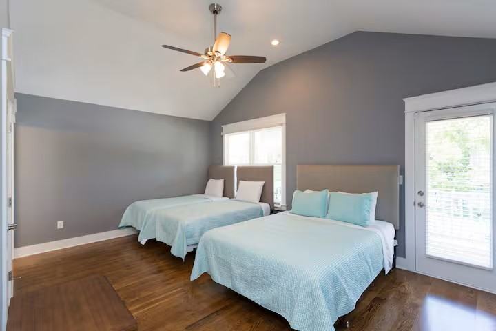 1413B Meridian St #NA - Photo 4 of 16