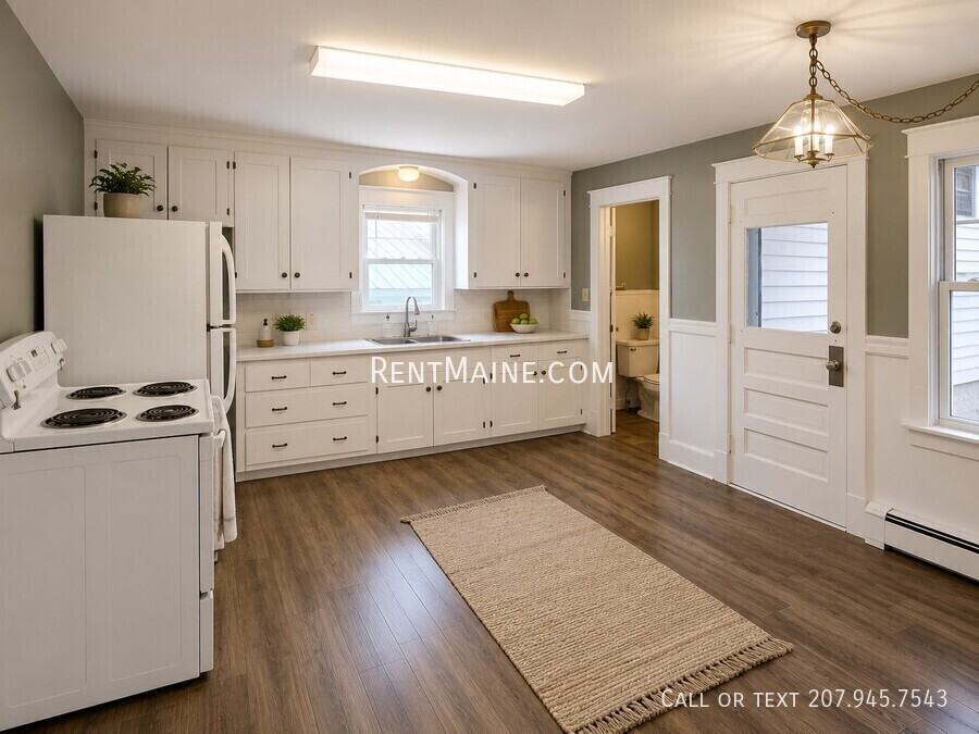 20 Monroe St #2 - Photo 3 of 21