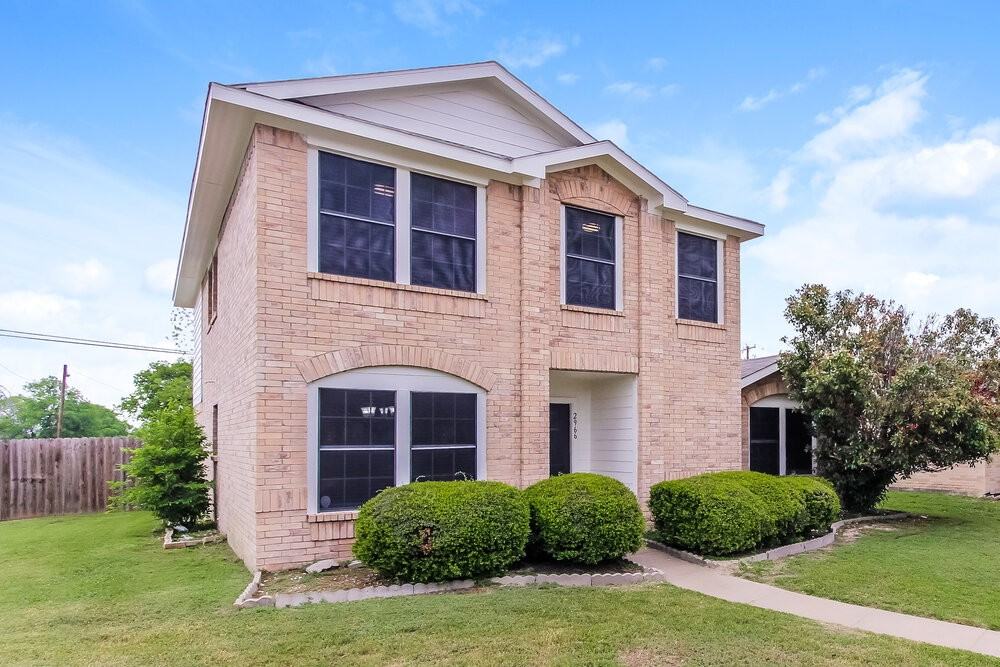 2966 Marquis Ln - Photo 4 of 17