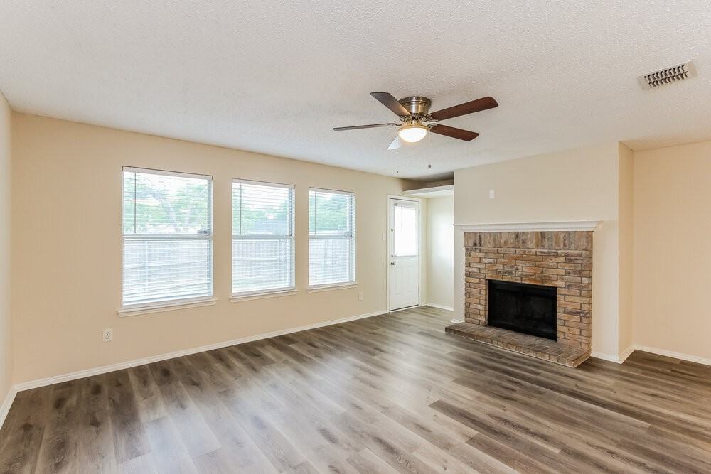 2966 Marquis Ln - Photo 5 of 17