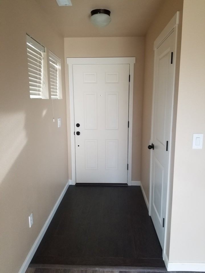 1128 81st Dr Se - Photo 6 of 42